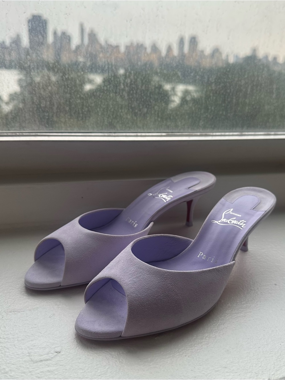 Brand new Christian louboutin me dolly in lilac purple suede
